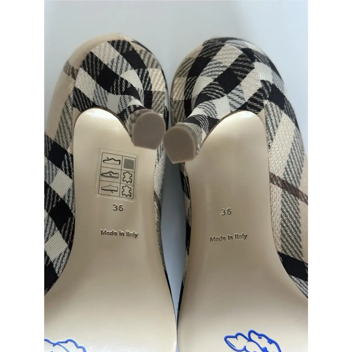 Burberry shoes - Alabaster IP Check (UPC: 5045708579347) 12