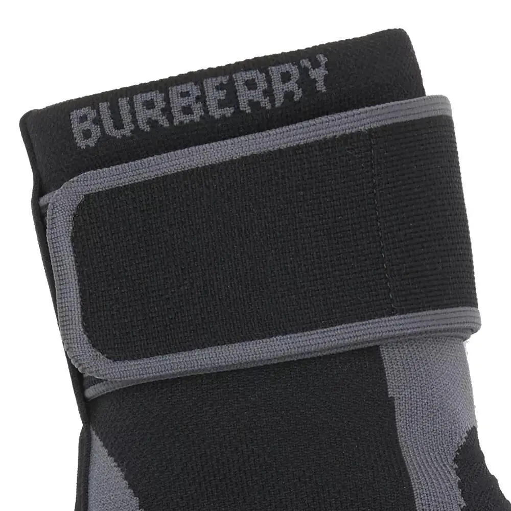 Burberry shoes - Black (UPC: 5045627865170) 2