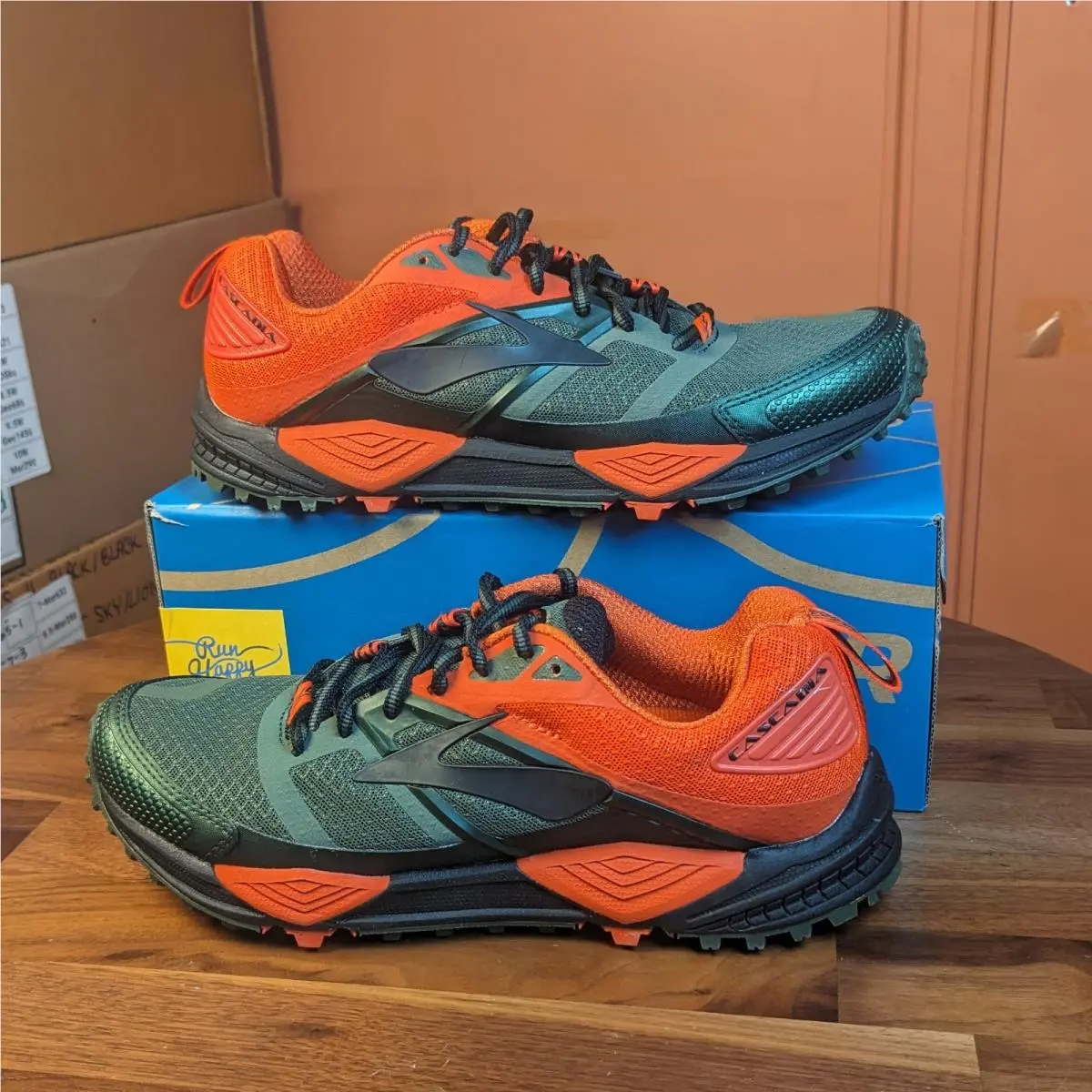 Brooks shoes - Brooks Cascadia 12 - Cascadia - 110243-1D-362 - Green 6