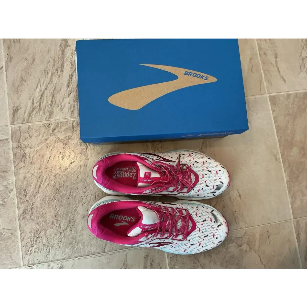 Brooks shoes - Brooks Ghost - Ghost - White 5