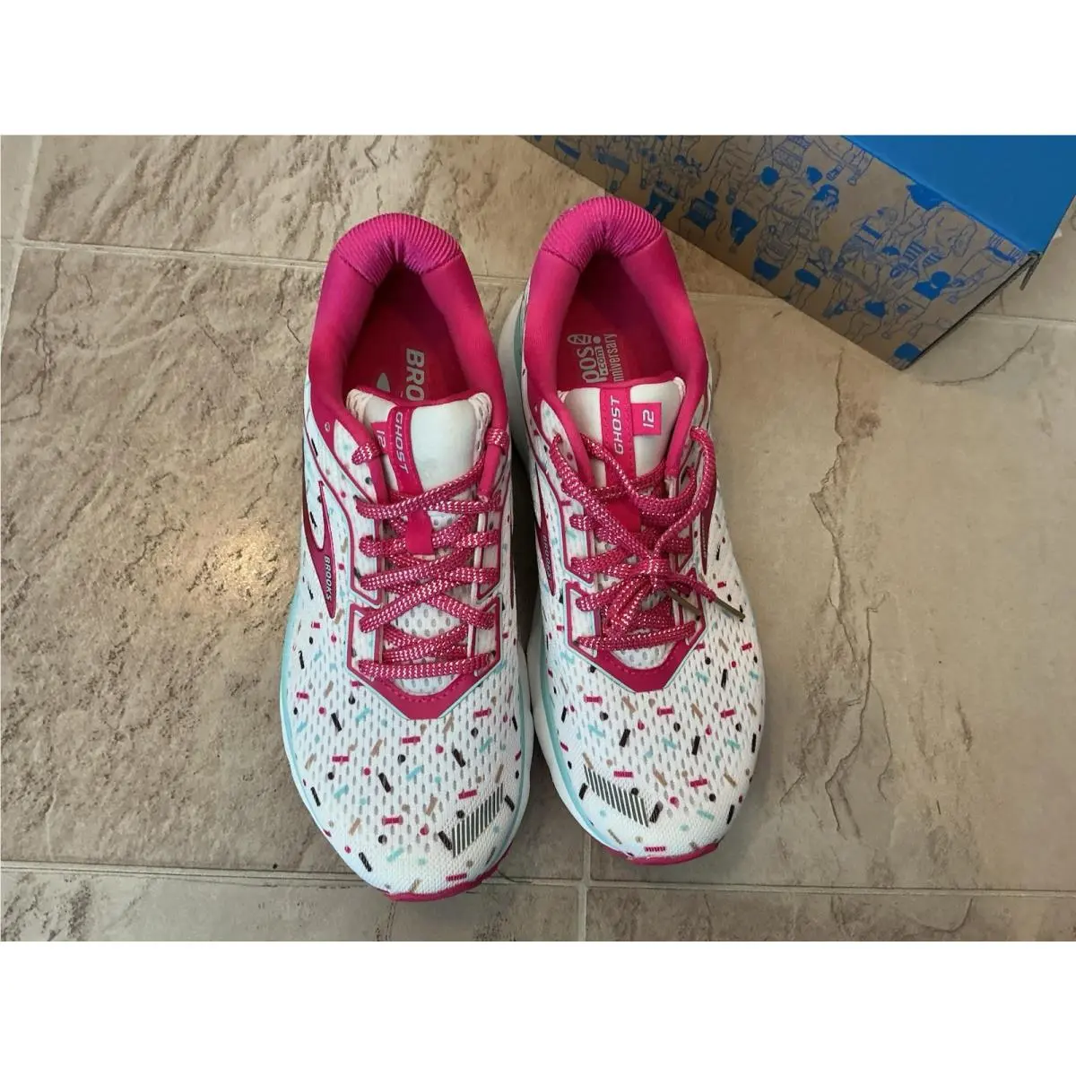 Brooks shoes - Brooks Ghost - Ghost - White 3