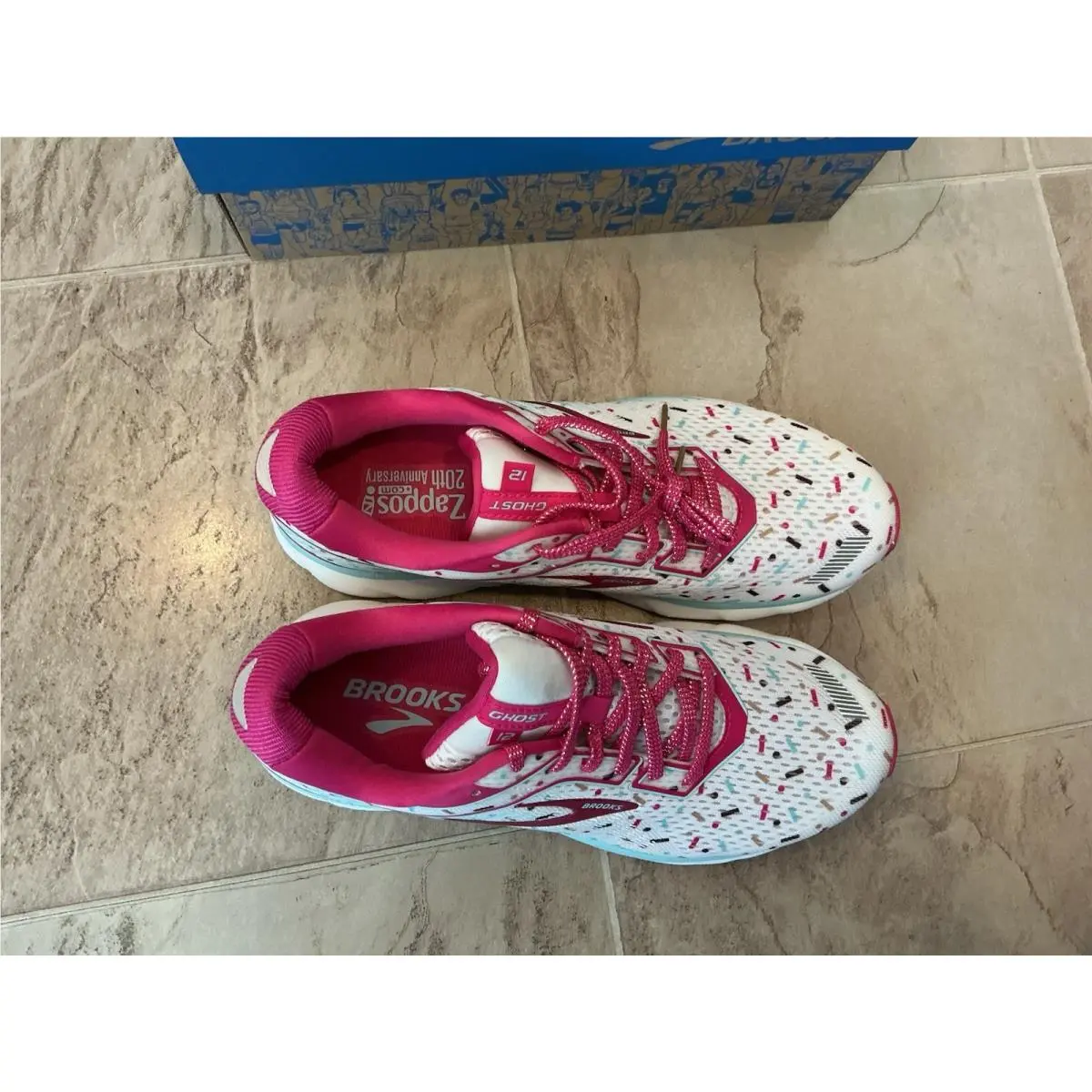 Brooks shoes - Brooks Ghost - Ghost - White 4