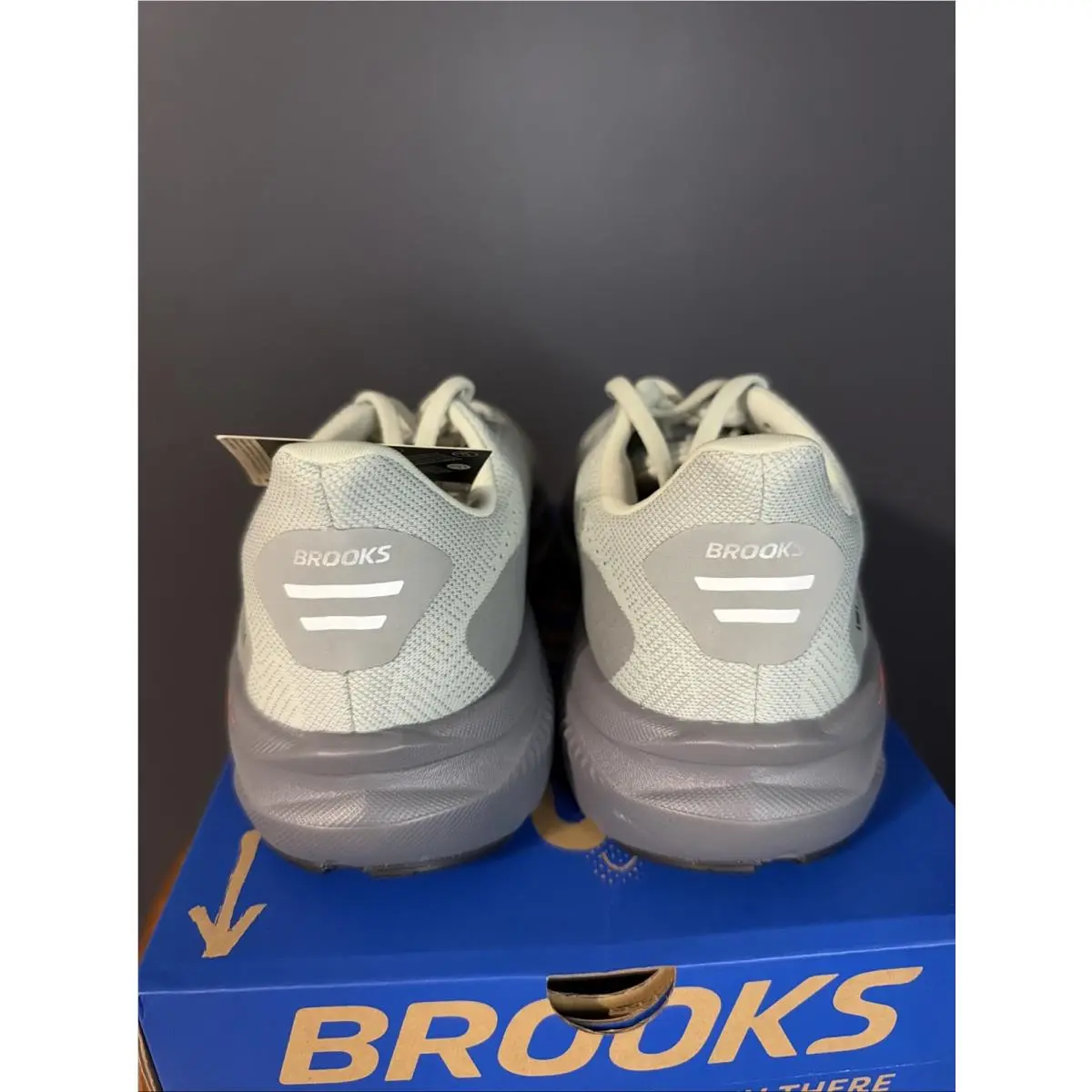 Brooks shoes - Brooks Ghost - Ghost - 1104621D022 - Gray 2