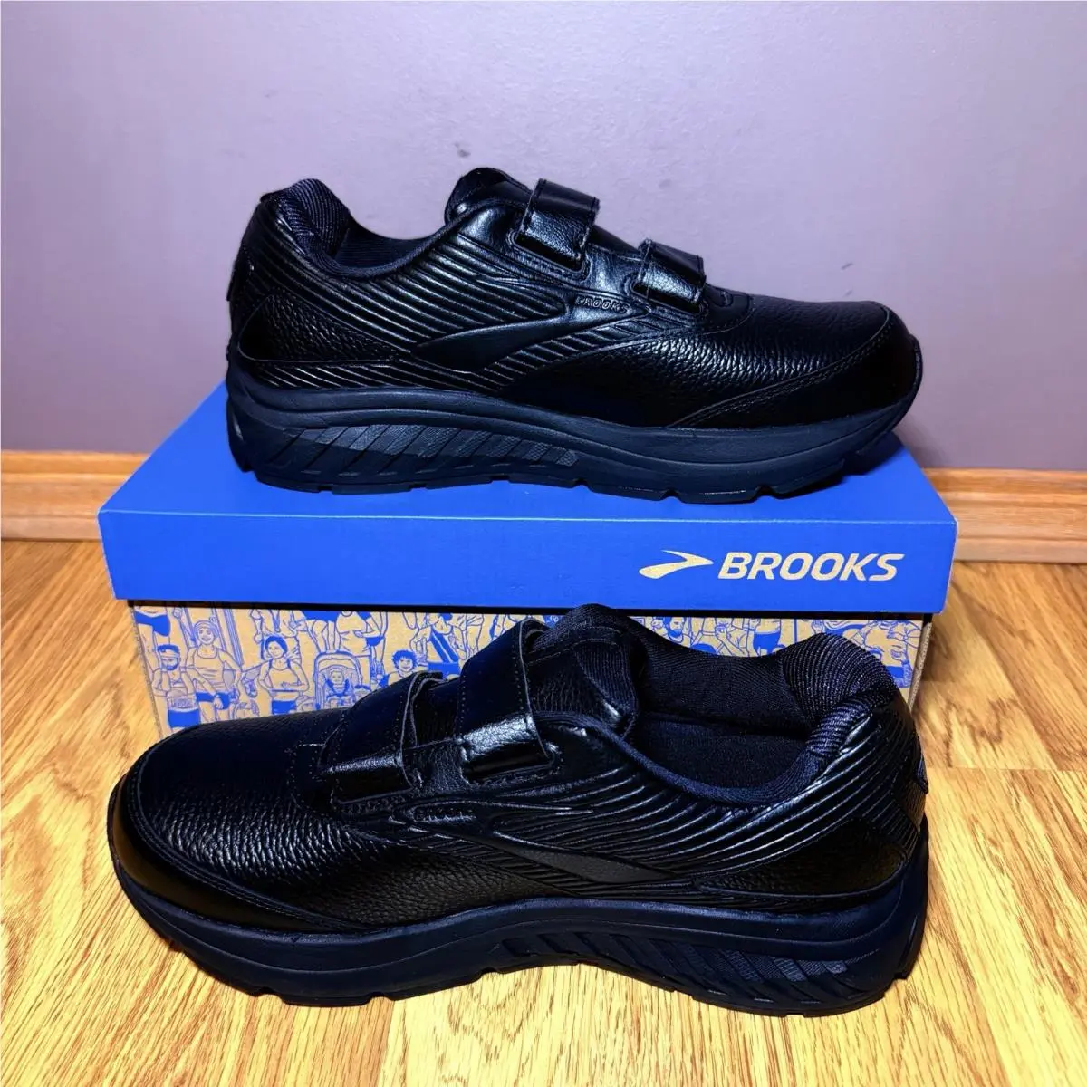 Brooks shoes - Addiction Walker V-Strap 2 - Addiction Walker - 1103204E072 - Black 0