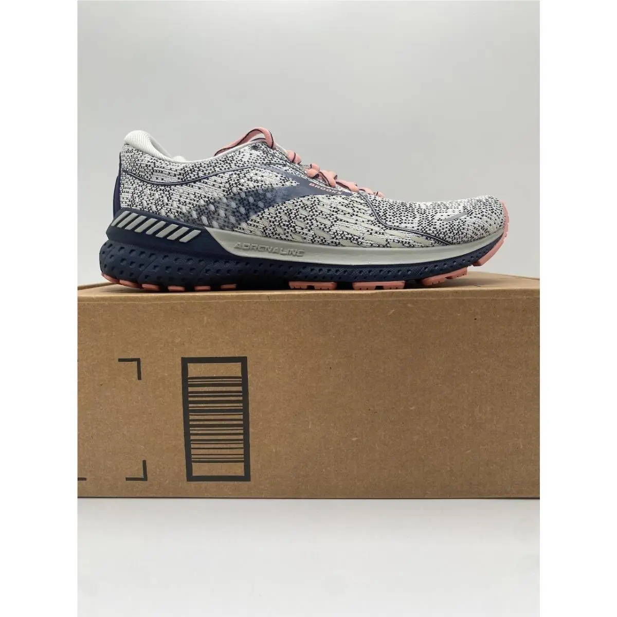 Brooks shoes - Brooks Adrenaline GTS 21 - Adrenaline GTS - White 9