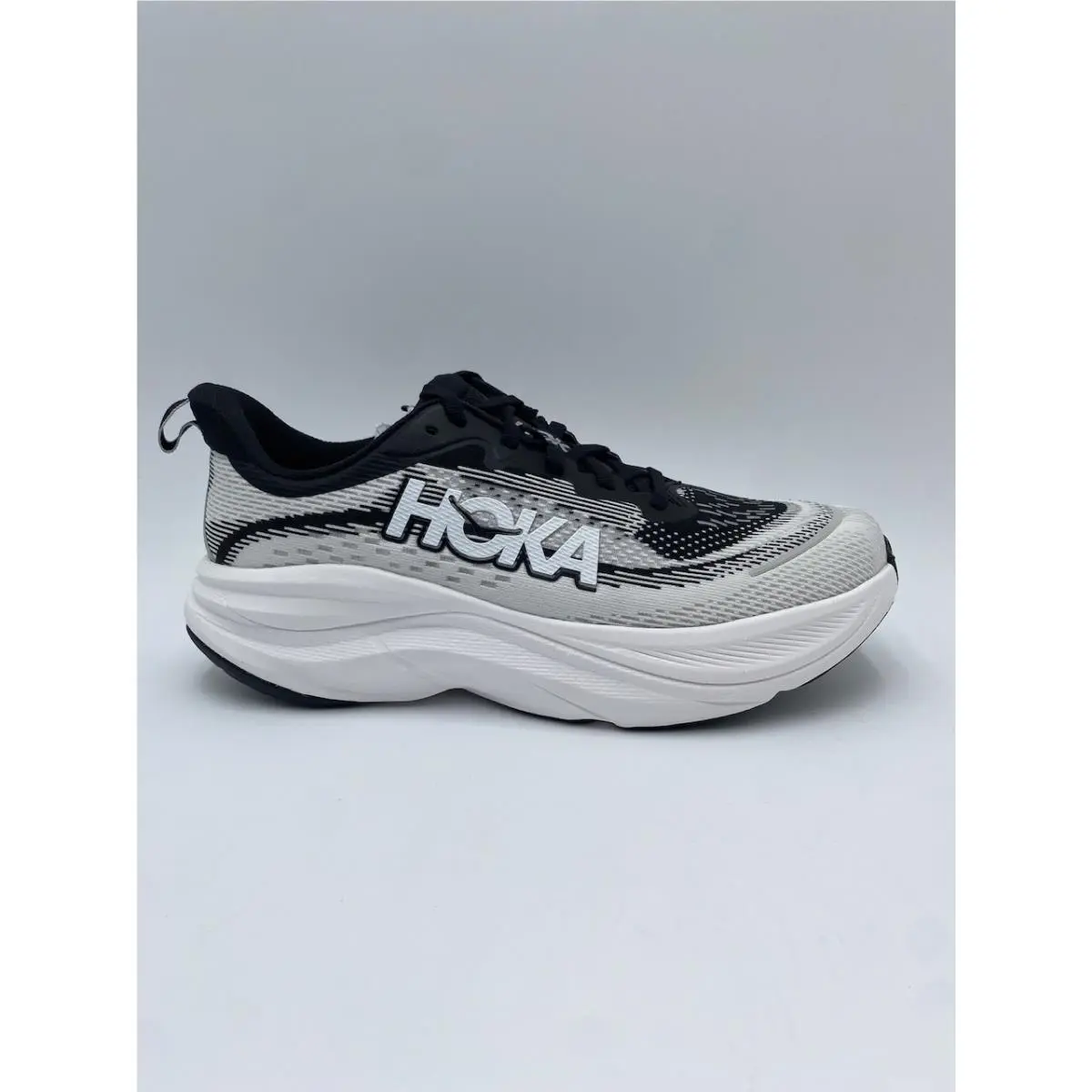 Hoka shoes - White 2