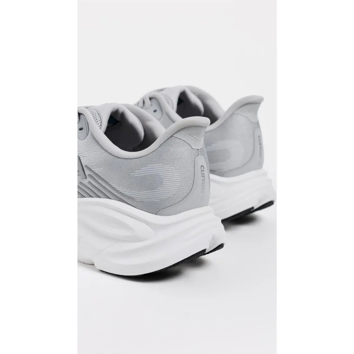 Hoka shoes - HOKA Clifton 11 - Clifton - 1176573-SDSTS - Stardust/Silver 2